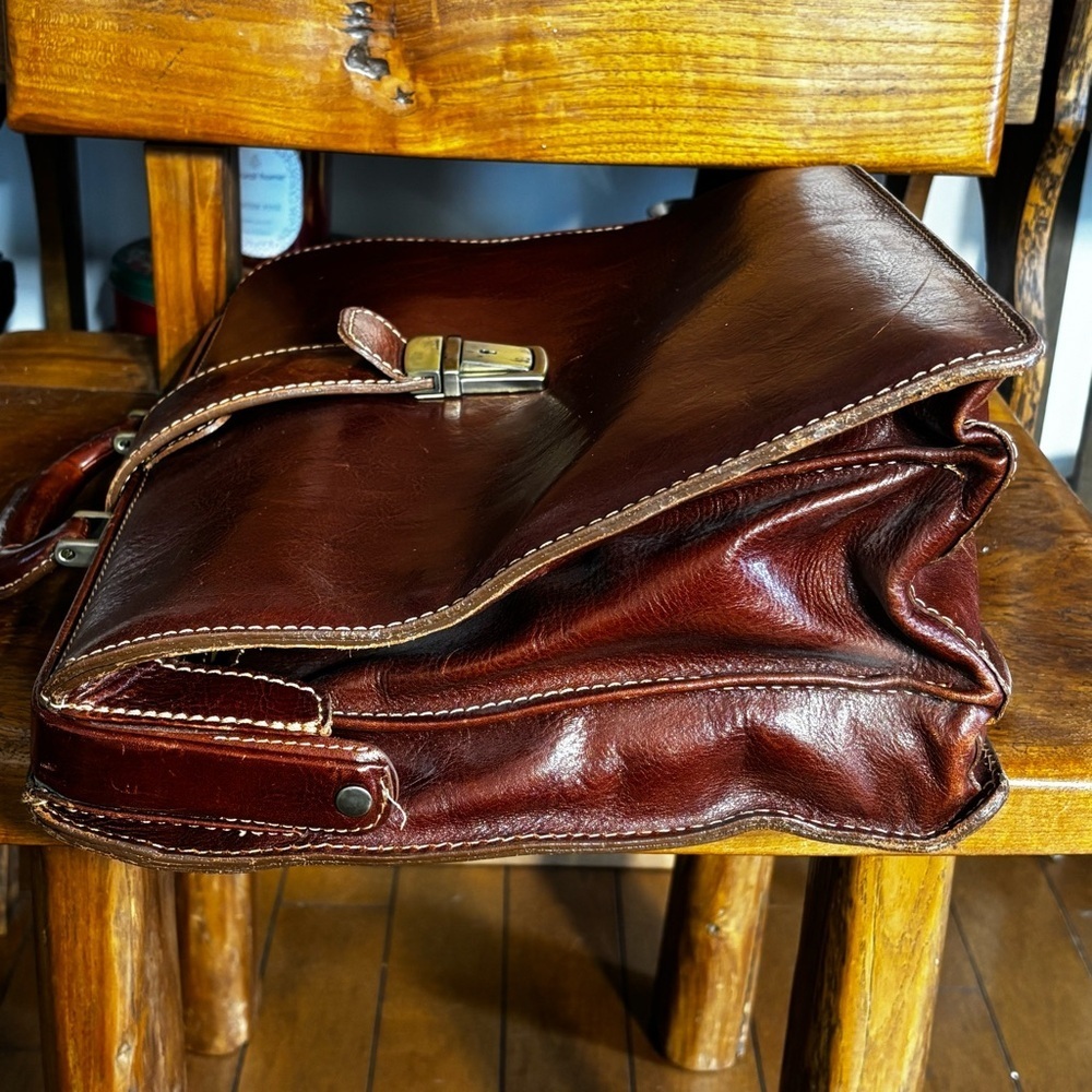 Floto vintage brown leather briefcase; handmade in Italy - Picture 4 of 10